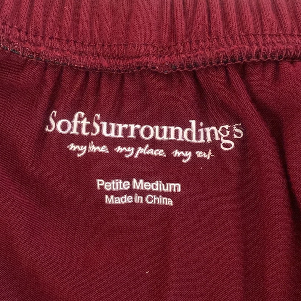 SOFT SURROUNDIGINGS TEE - Picture 10 of 11